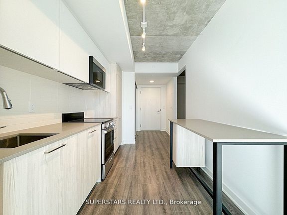 2nd image of 65 Mutual St #1002
