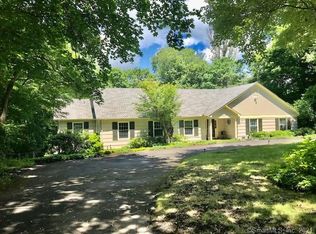 41 Spring Hill Ln, Bethel, CT 06801