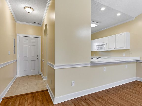 3rd image of 4657 Wild Iris Dr. #303