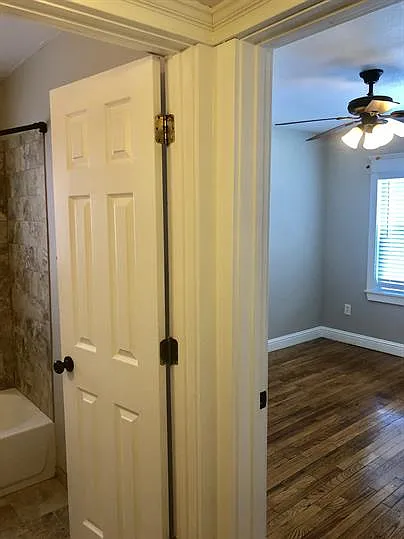 2803 Charlotte St #2S — Photo 17