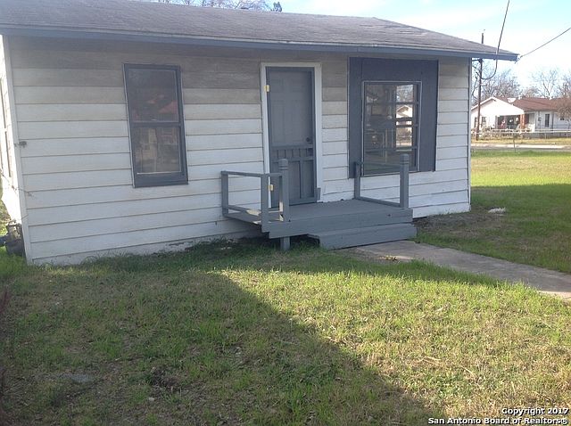 1st image of 623 SW 19th St