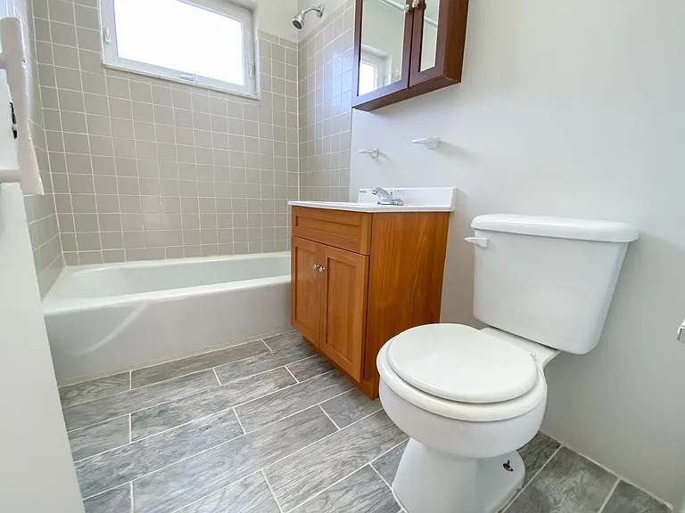 55 Morris St — Photo 5