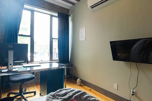 Rented by BRICK & GALO REALTY CORP | media 22