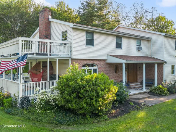340 Washington St, Carbondale, PA 18407
