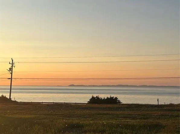 160 Bayview Street, Fortune, NL A0E1P0