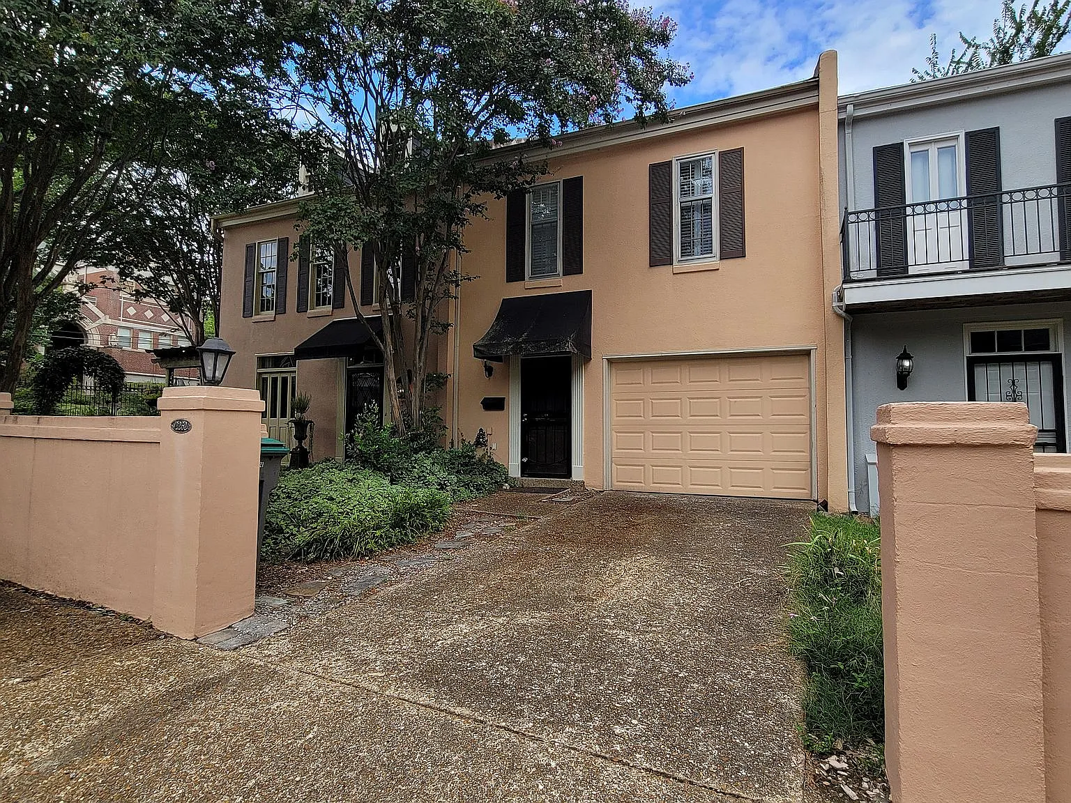 2 bed, 1.5 bath, 1400 sqft, $1,795 — Photo 1