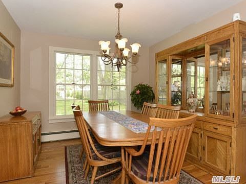 5th image of 55 Cygnet Dr