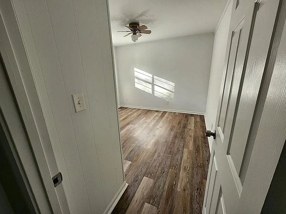 4th image of 4152 Monticello St SW