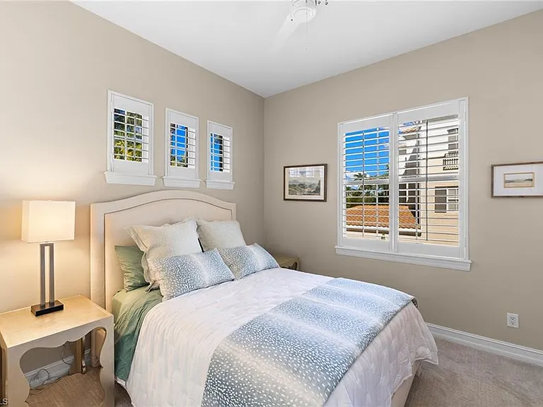 2864 Tiburon Blvd E #102 — Photo 28
