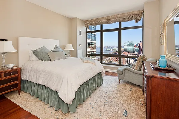 Sold by Town Residential | media 7