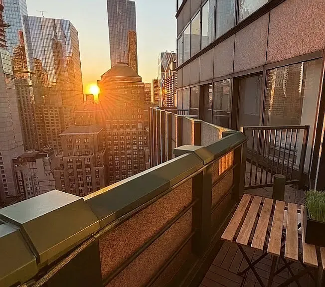 150 W 56th St #2810 — Photo 2