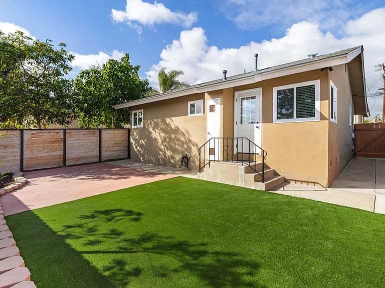 Welcome to your spacious backyard!