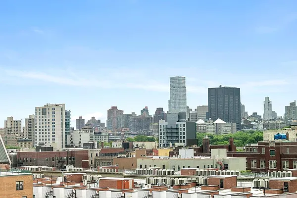 Rented by Douglas Elliman | media 23