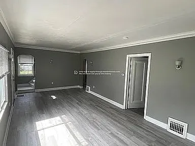 2 bed, 1.0 bath, 940 sqft, $1,146 — Photo 4