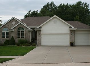 11006 S 213th St, Gretna, NE 68028