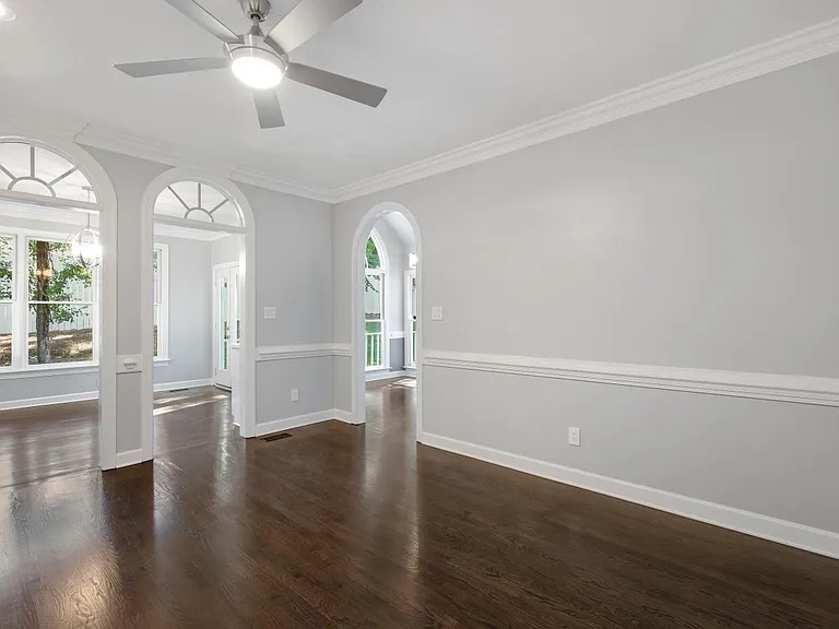 1212 Weldon Pl — Photo 17