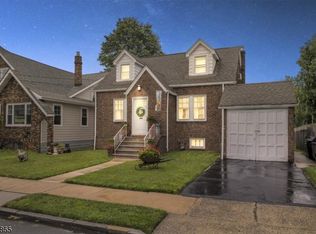 937 Arnet Ave, Union, NJ 07083