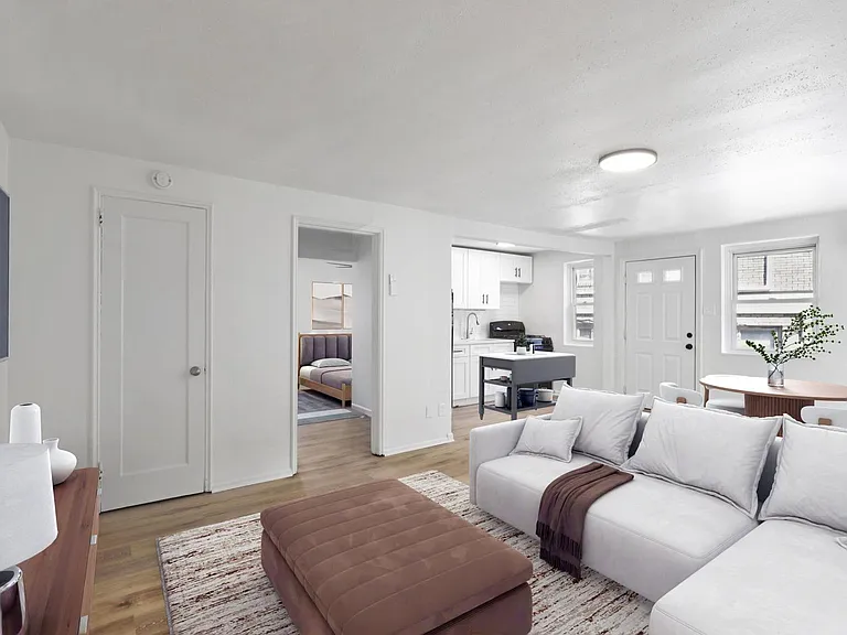 Charming 1, 2, and 3-Bedroom Townhomes in a Quiet Pittsburgh Neighborhood — Photo 2