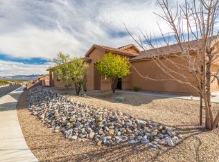 620 N Rugged Canyon Dr, Green Valley, AZ 85614