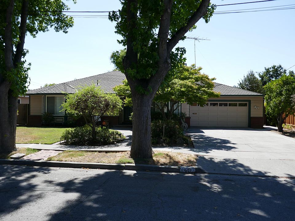 1st image of 1481 Saint Francis Dr