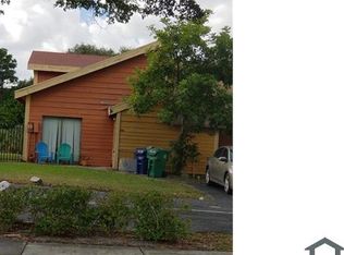 2401 NW 55th Ter, Fort Lauderdale, FL 33313