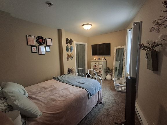 5th image of 108 N Main St #2