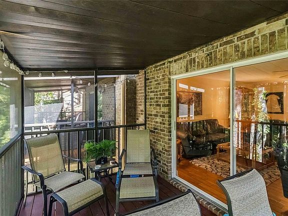 5th image of 3574 EDINGTON WAY
