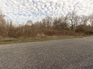 11359 Niggli Rd, Alhambra, IL 62001