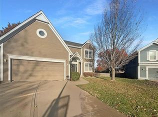 18830 W 159th Ter, Olathe, KS 66062