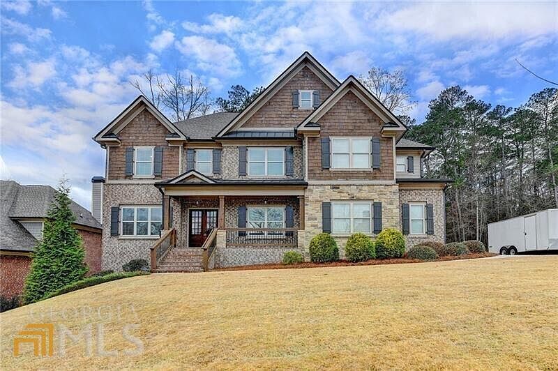 1st image of 909 Heritage Lake Way