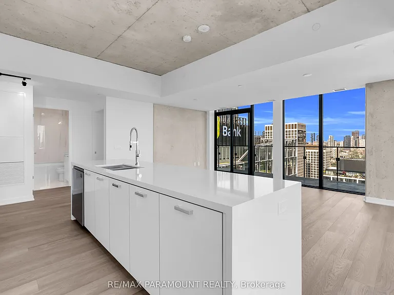 284 King St E #3104 — Photo 15