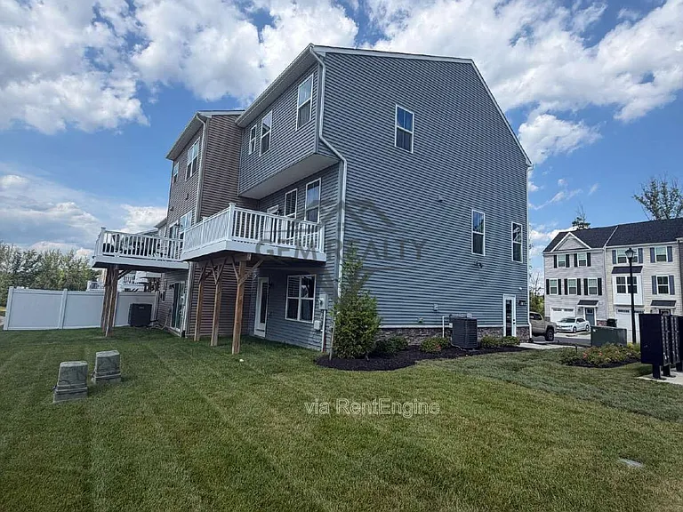 8700 Stevenson Ln — Photo 67