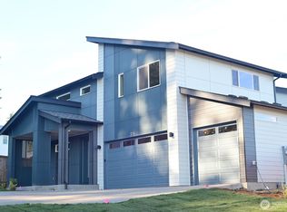 316 SW 365th St #6, Federal Way, WA 98023