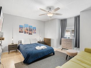 103 Roberts St APT 3, Pittsburgh, PA 15219