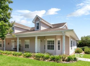 102 Courthouse Dr APT 16, Fairhope, AL 36532