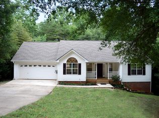 7334 Berry Hill Dr, Gainesville, GA 30507
