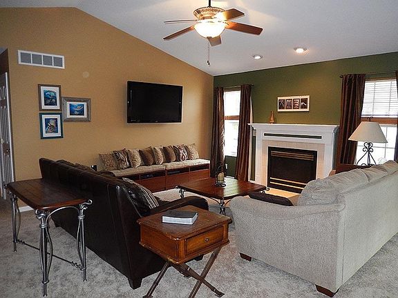 5th image of 1598 Saint Ives Ct