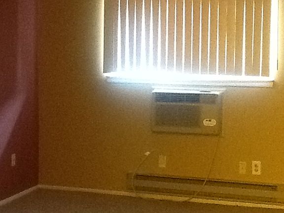 4th image of 7515 Woodview St