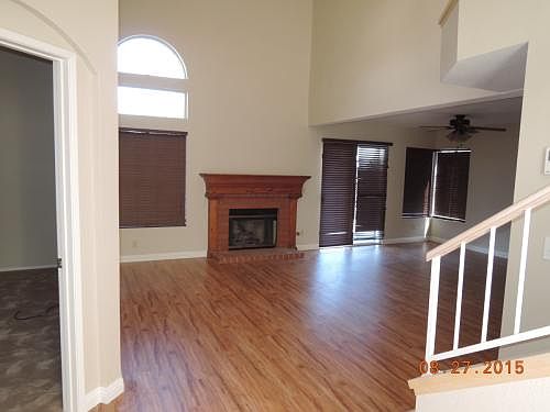 2nd image of 27784 Doreen Dr