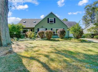 817 Phillips St, Maumee, OH