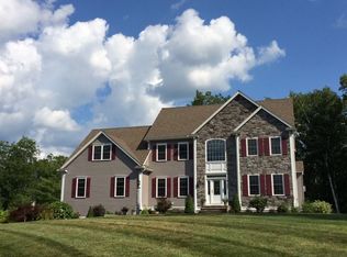 6 Winding Way, Groton, MA 01450