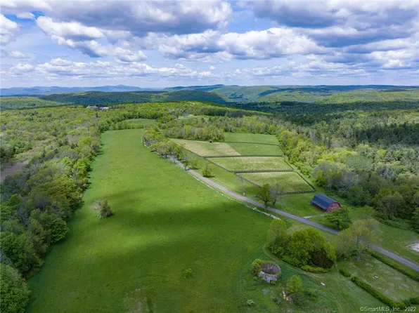 400 5 1/2 Mile Road, Cornwall, CT 06753
