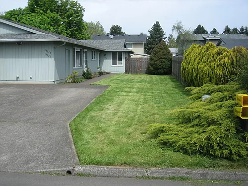 13229 Clairmont Way Photo 1