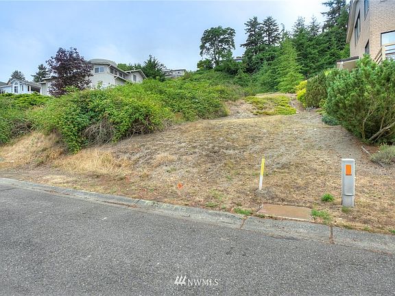 3rd image of 28 XX SW 171st Street