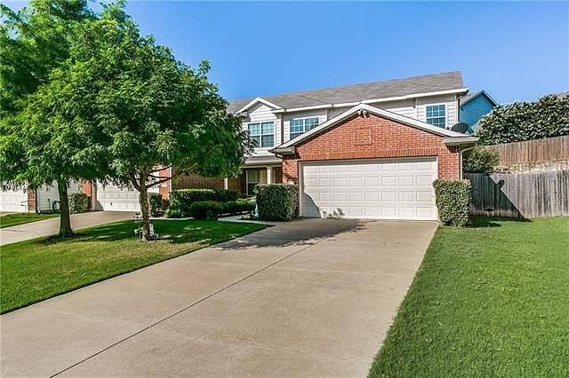 1st image of 7413 Cowhand Ct