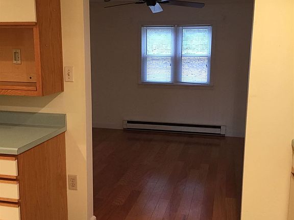 Galley Hill rd kitchen to dining rm