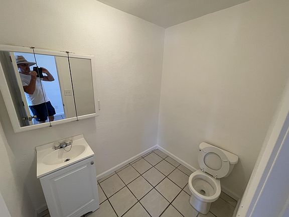5th image of 66197 Cahuilla Ave APT 3