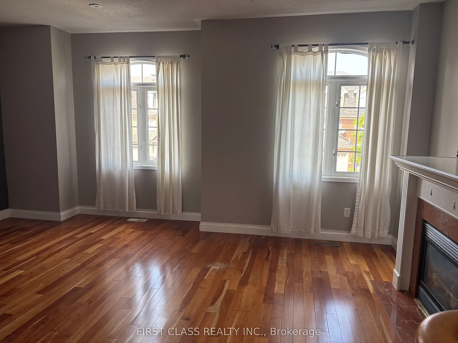 3 bed, $3,650 — Photo 3