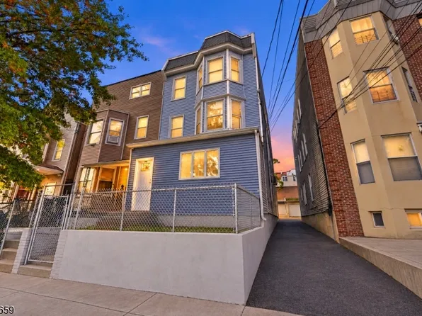 254 Summer Ave Floor 1, Newark, NJ 07104