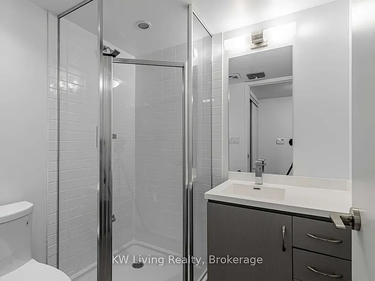 181 Huron St #807 — Photo 6